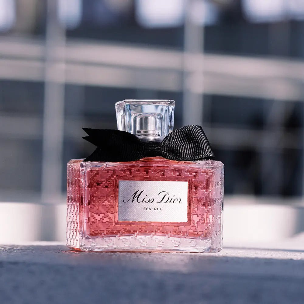 Dior – Miss Dior Parfum (sample sizes)